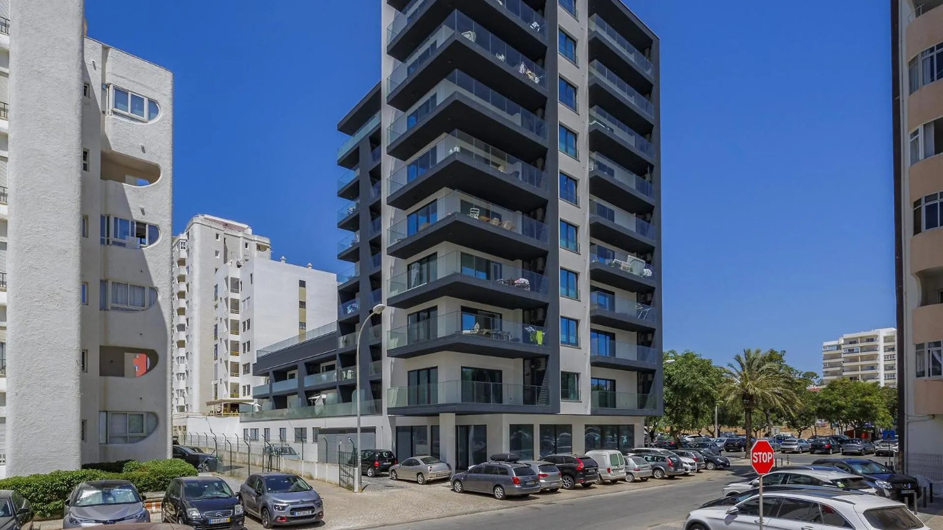 Terracos De Quarteira II White By Real Properties Apartment