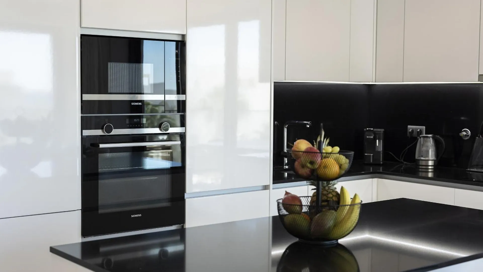 Terracos De Quarteira II White By Real Properties